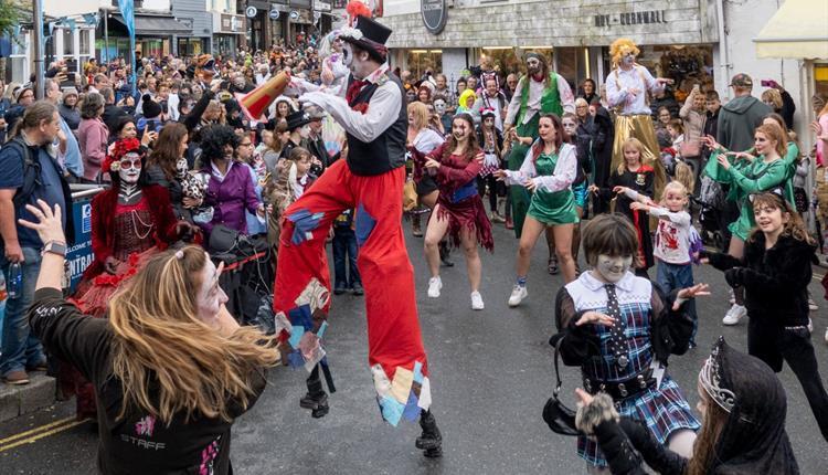 Newquay Zombie Crawl