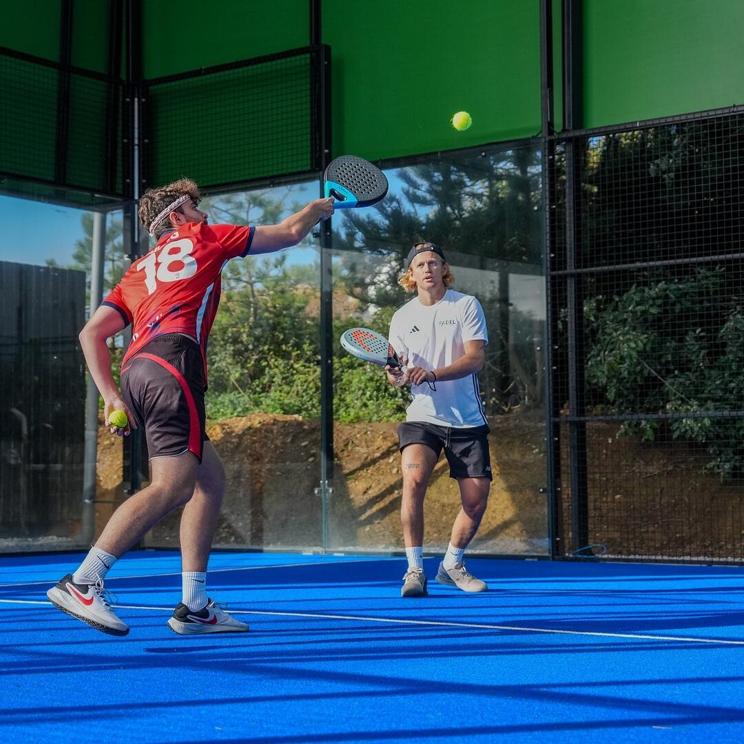 Active - padel tennis players