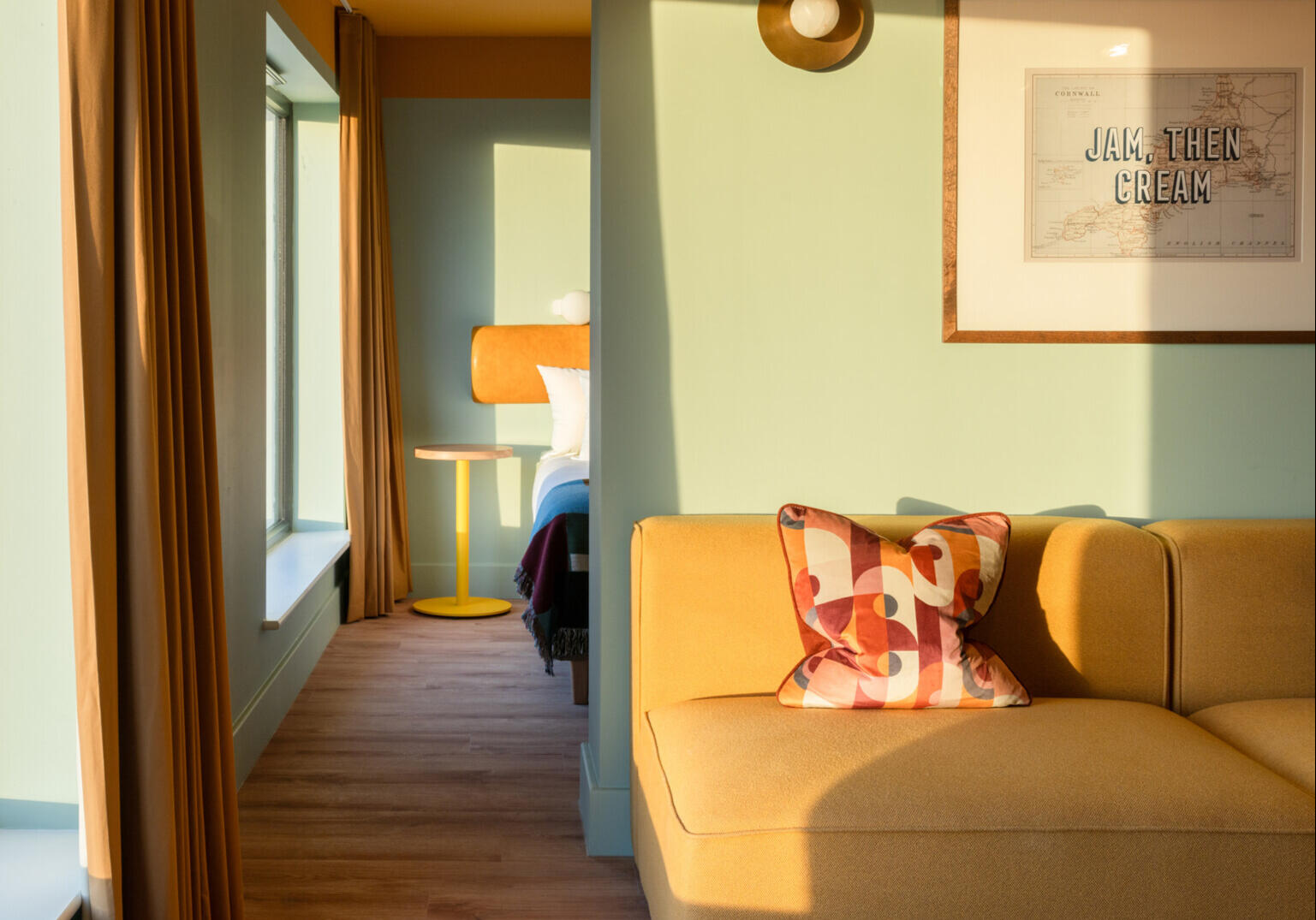 SeaSpace studio lounge country view